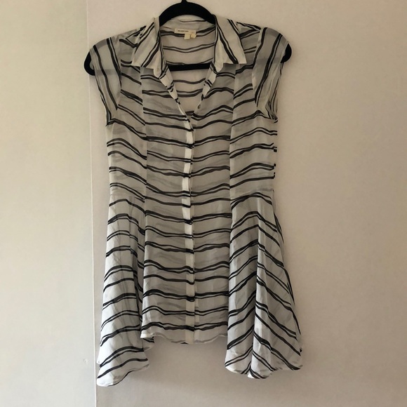 Beautiful long blouse - Picture 1 of 3